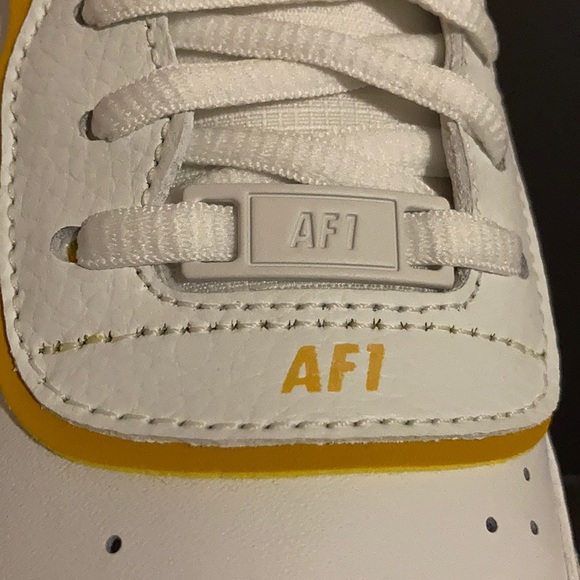 Nike Air Force One AF1 Women’s Size 10 New White - Picture 10 of 16